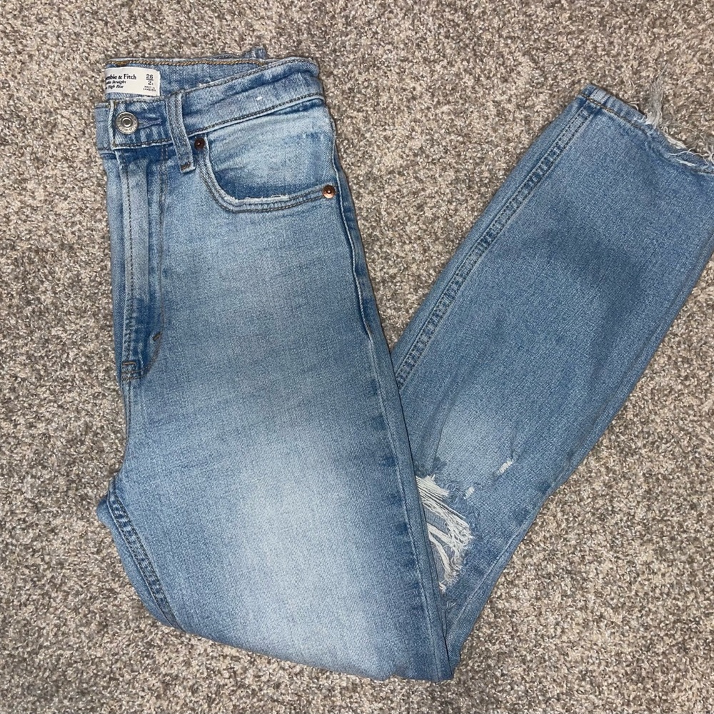 Abercrombie & Fitch Ankle Straight Ultra High Rise Jeans
